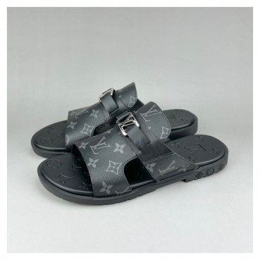 루이비통 남성 이니셜 블랙 슬리퍼 - Mens Black Slippers 