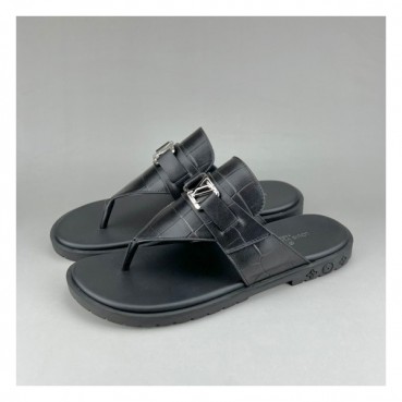 루이비통 남성 이니셜 블랙 슬리퍼 - Mens Black Slippers 