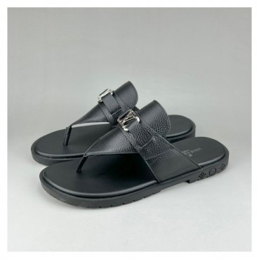 루이비통 남성 이니셜 블랙 슬리퍼 - Mens Black Slippers 