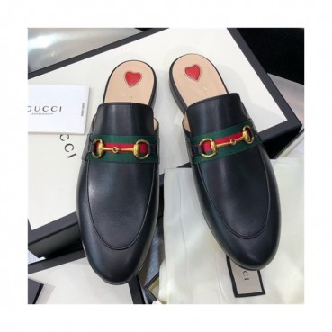 Gucci 2020 Women's Leather Slipper - 구찌 2020 여성용 레더 슬리퍼,Size(225