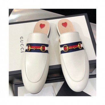 Gucci 2020 Women's Leather Slipper - 구찌 2020 여성용 레더 슬리퍼,Size(225