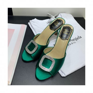 Roger Vivier 2019 Ladies Silk Middle-heel Slipper 