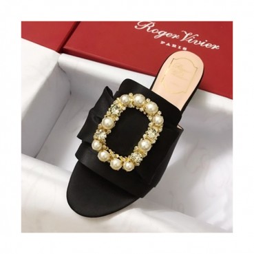 Roger Vivier 2019 Ladies Silk Middle-heel Slipper 