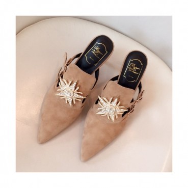 Roger Vivier 2019 Ladies Leather Middle-heel Slipper 