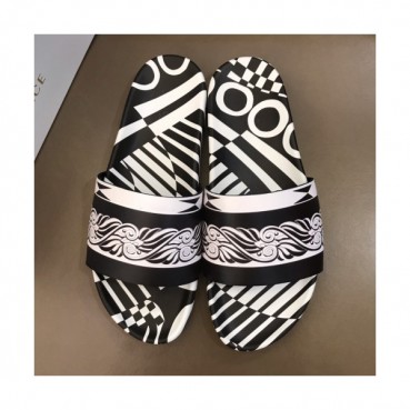 Versace 2019 Mens Signature Graffity Leather Slipper - 베르사체 남성 시그니처 그래피티 레더 슬리퍼 Ver0261x.Size(240 