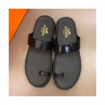 Hermes 2019 Mens Classic Leather Flip-flap 