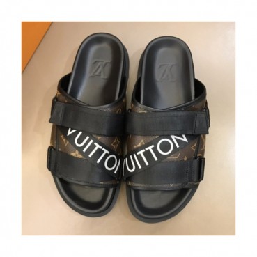 Louis Vuitton 2019 Mens Initial Logo Velcro Leather Slipper - 루이비통 남성 이니셜 로고 벨크로 레더 슬리퍼 Lou01046x.Size(245 