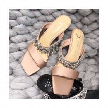 [최고급한정판매]Giuseppe Zanoti 2019 Ladies Strassy Middle-heel Silk Slipper 