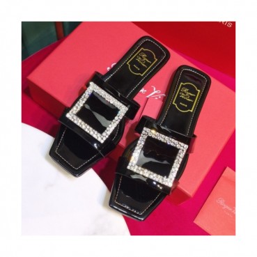 Roger Vivier 2019 Ladies Embellished Strass Patent Slipper - 로저비비에 여성 엠벨리쉬 스타라스 페이던트 슬리퍼 Rog0076x.Size(220 