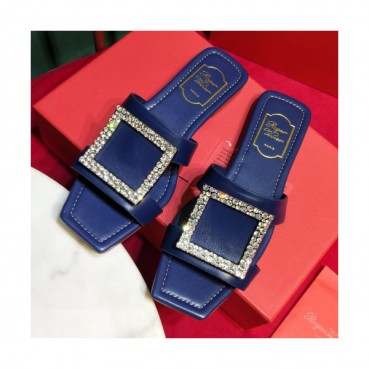 Roger Vivier 2019 Ladies Embellished Strass Patent Slipper - 로저비비에 여성 엠벨리쉬 스타라스 페이던트 슬리퍼 Rog0074x.Size(220 