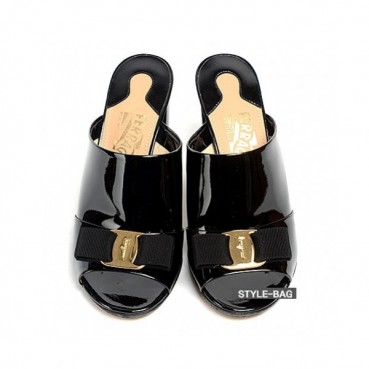 Ferragamo 2019 Womens Patent Ribbon Leather Slipper - 페라가모 여성 페이던트 리본 레더 슬리퍼 Fer0240x.Size(225 