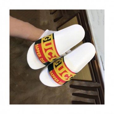 [구찌]신상 러버 슬라이드 화이트 남성용 슬리퍼 gu0034x - Gucc Slide Luber White Mens Slippers