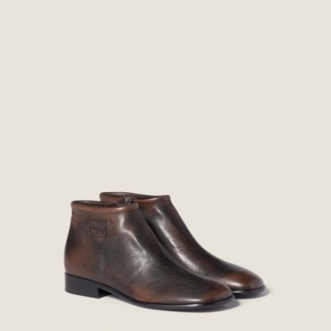 미우미우 여성 퓸 레더 부츠 - Miumiu Womens Fume Leather Booties 