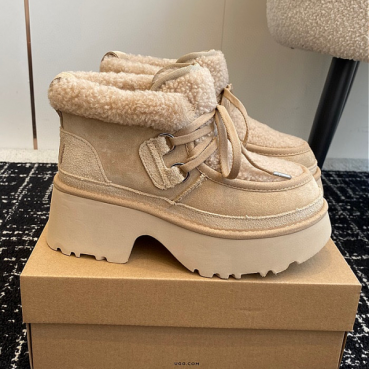 Ugg 2024 Womens Leather Wool Ankle Boots - 어그 2024 여성용 레더 울 앵글부츠,Size(225