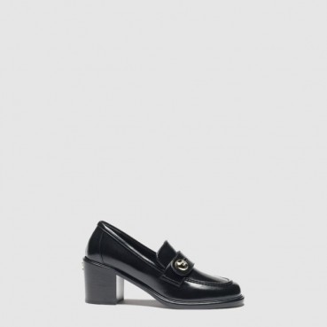 샤넬 여성 코코 로퍼 - Chanel Womens Coco Loafers 
