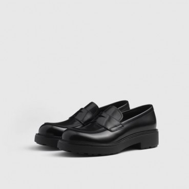 프라다 남성 블랙 로퍼 - Prada Mens Black Loafer 