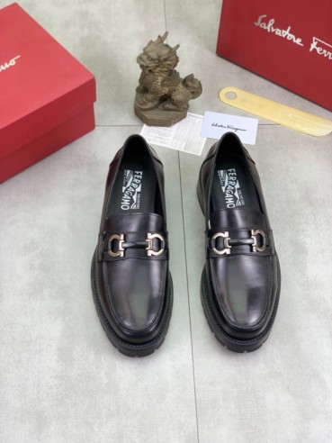 페라가모 남성 블랙 로퍼 - Ferragamo  Mens Black Loafer 