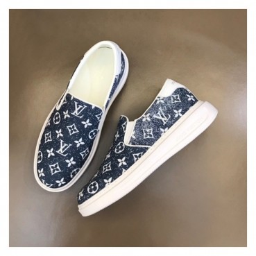 루이비통 남성 모던 네이비 로퍼 - Louis vuitton Mens Navy Loafer 