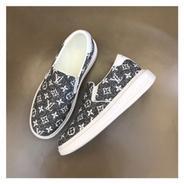 루이비통 남성 모던 블랙 로퍼 - Louis vuitton Mens Black Loafer 