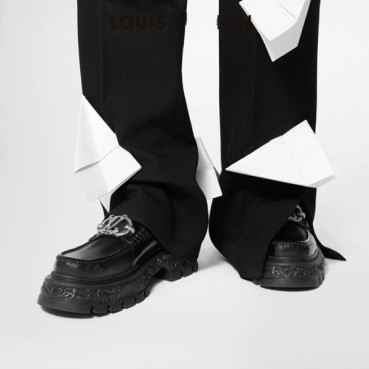루이비통 남성 모던 블랙 로퍼 - Louis vuitton Mens Black Loafer 