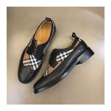 버버리 남성 시그니처 블랙 로퍼 - Burberry Mens Black Loafer 