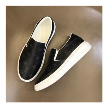 루이비통 남성 모던 블랙 로퍼 - Louis vuitton Mens Black Loafer 