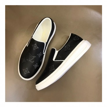 루이비통 남성 모던 블랙 로퍼 - Louis vuitton Mens Black Loafer 