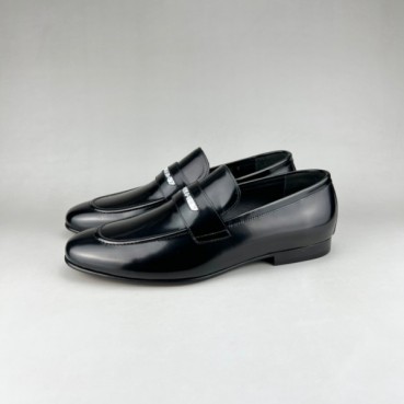 루이비통 남성 모던 블랙 로퍼 - Louis vuitton Mens Black Loafer 