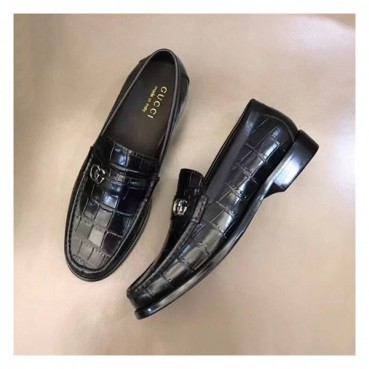 구찌 남성 로고 블랙 로퍼 - Mens Black Loafer 