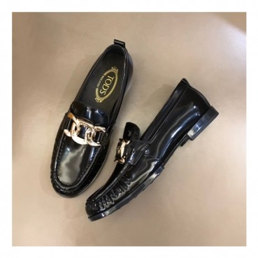토즈 남성 모던 블랙 로퍼 - Mens Black Loafer 