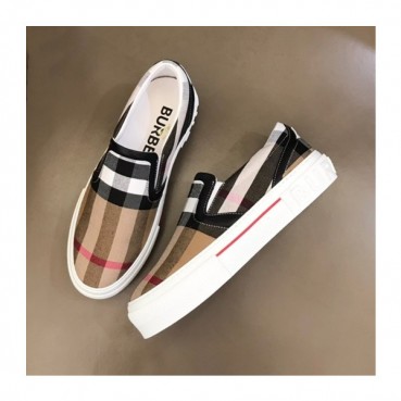버버리 남성 빈티지 카멜 로퍼 - Mens Camel Loafer 