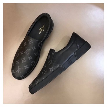 루이비통 남성 모노그램 블랙 로퍼 - Mens Black Loafer 
