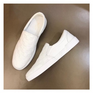 루이비통 남성 클래식 화이트 로퍼 - Mens White Loafer 