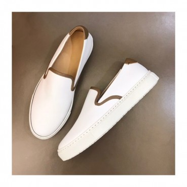 에르메스 남성 모던 화이트 로퍼 - Mens White Loafer 