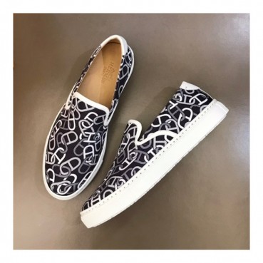 에르메스 남성 모던 블랙 로퍼 - Mens Black Loafer 