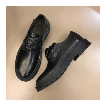 베르사체 남성 메두사 블랙 로퍼 - Mens Black Loafer 