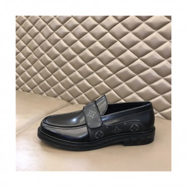Louis Vuitton 2021 Men's Leather Loafer - 루이비통 2021 남성용 레더 로퍼,Size(240