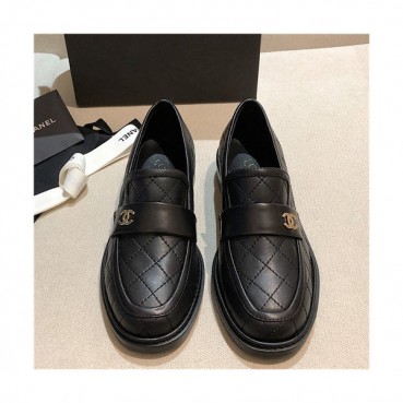 Chanel 2021 Women's Leather Loafer - 샤넬 2021 여성용 레더 로퍼,Size(225