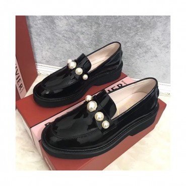 Roger Vivier 2019 Ladies Leather Loafer - 로저비비에 2019 여성용 레더 로퍼,RVS0132.Size(225 