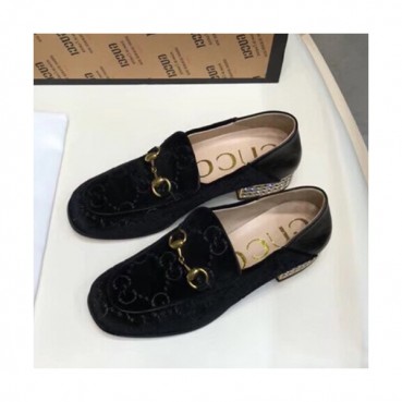 Gucci 2019 Ladies Middle-heel Velvet Loafer 
