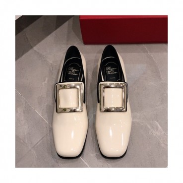 Roger Vivier 2019 Ladies Leather Loafer - 로저비비에 2019 여성용 레더 로퍼 RVS0037.Size(225 