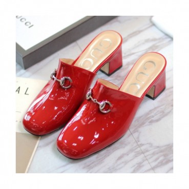 Gucci 2019 Ladies Patent Horsbit Metal Logo Middle-heel Bloafer 