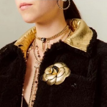 샤넬 여성 이니셜 목걸이 - Chanel Womens Gold Necklace 