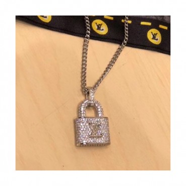 Louis Vuitton 2020 Ladies Necklace - 루이비통 2020 여성용 목걸이 ACC0439.(실버)