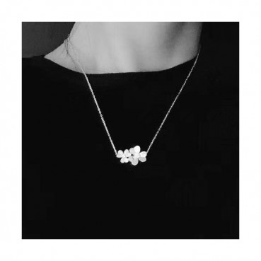 Van Cleef & Arpels  2020 Ladies Necklace - 반클리프 앤아펠 2020 여성용 목걸이 ACC0028.(실버,옐로우골드)