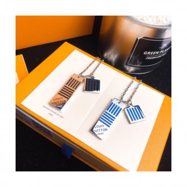 LouisVuitton  Choker  18k White Gold - 루이비통 여성용  18K도금 화이트 골드 목걸이 Lou0046.컬러(블랙,블루)