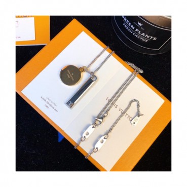 LouisVuitton  Choker  18k White Gold - 루이비통 여성용  18K도금 화이트 골드 목걸이 Lou0045.