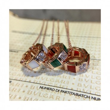 BULGARI Choker  18k ROSE Gold - 불가리 여성용  18K도금 로즈 골드 목걸이 Bul0051.컬러(레드,그린,화이트)