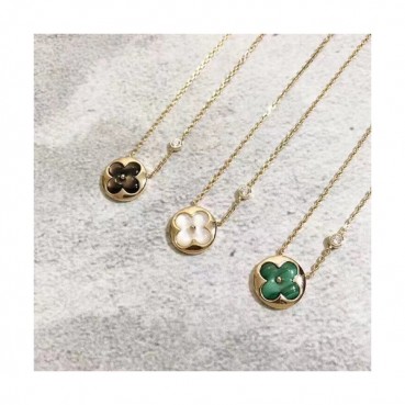 Louis Vuitton  Choker  18k Yellow Gold  - 샤넬  여성용 목걸이 18K도금 옐로우 골드 3색(블랙,화이트,그린)