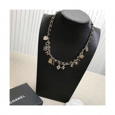 CHANEL Choker  18k White Gold  - 샤넬  여성용 목걸이 18K도금 화이트 골드